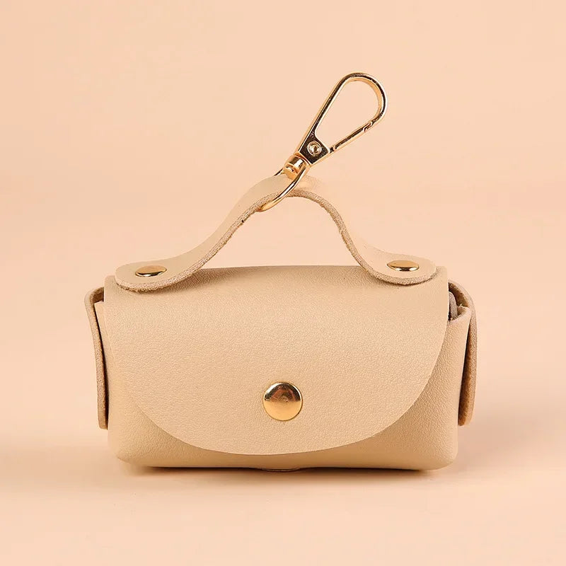 Étui portable pour sacs à déjections